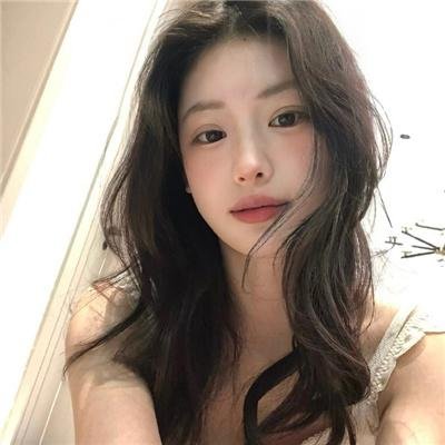 吞噬太阳的女子